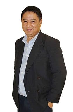 นายชวรงค์ ลิมป์ปัทมปาณี